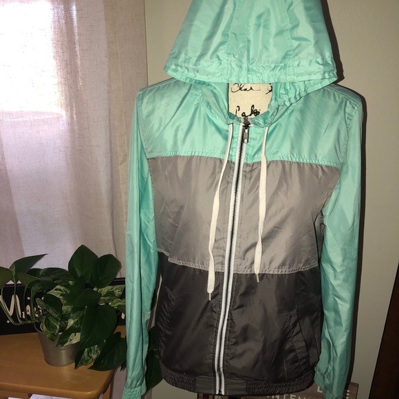 SOLD - Picture 2 of 5